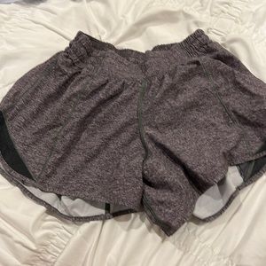 Lululemon hotty hot shorts size 4 tall